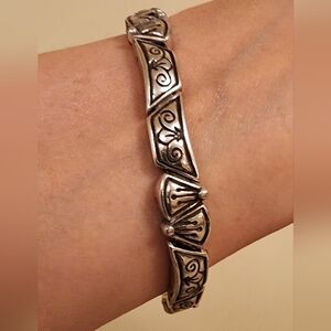 BRIGHTON SILVER BRACELET.  Unisex